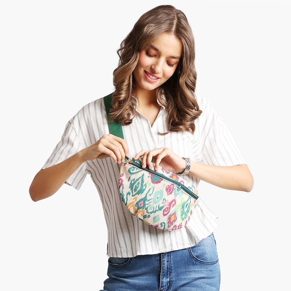 Boho Abstract Embroidered Crossbody Belt Bag / Fanny Pack: Blue